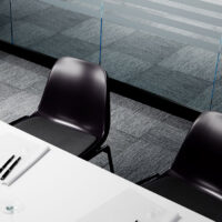 Bella - Stapelbar stol med klädd sits - Bild 2